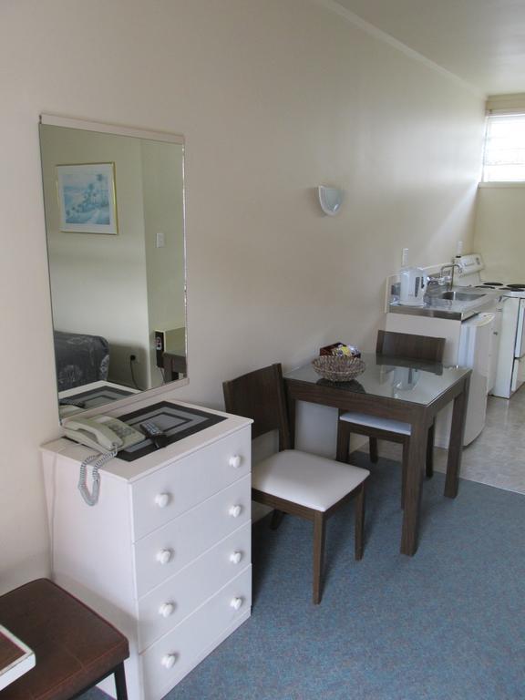 Dilworth Motel Окленд Экстерьер фото