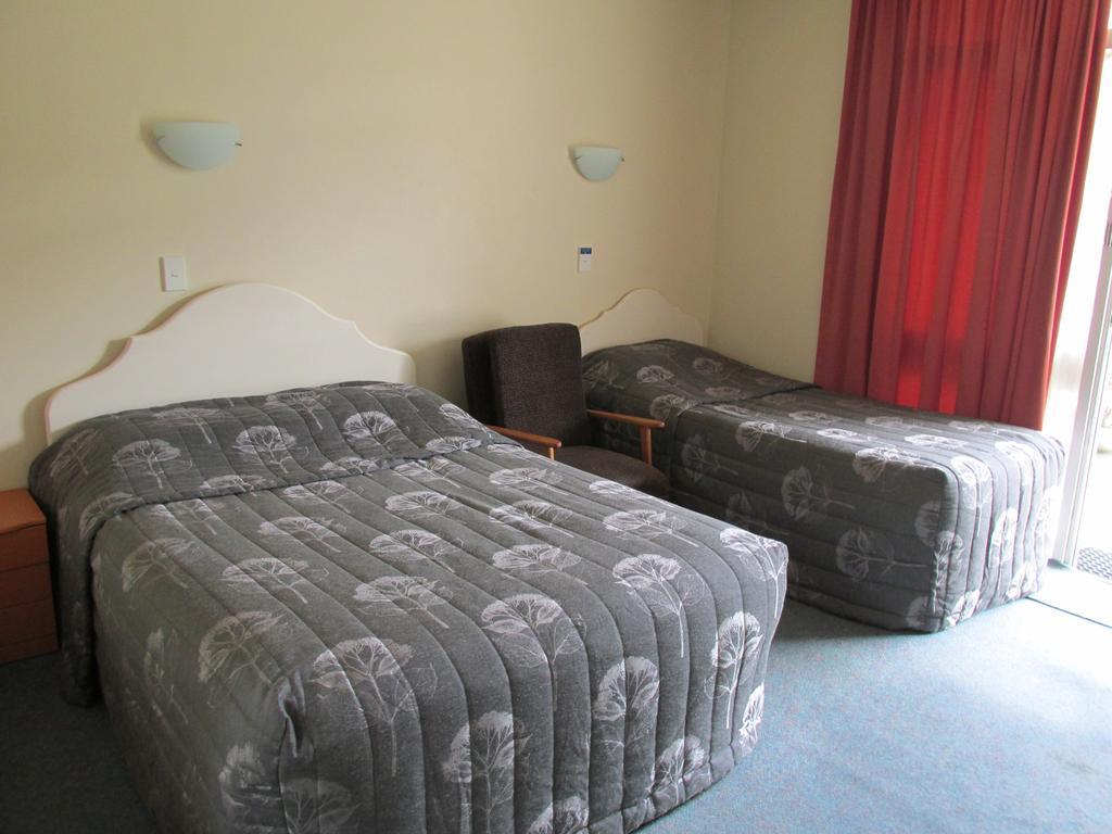 Dilworth Motel Окленд Экстерьер фото