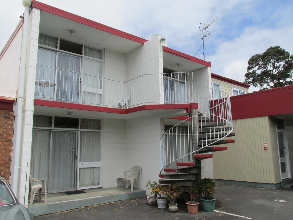 Dilworth Motel Окленд Экстерьер фото